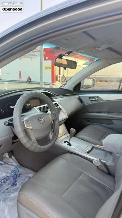 Toyota Avalon SE 3