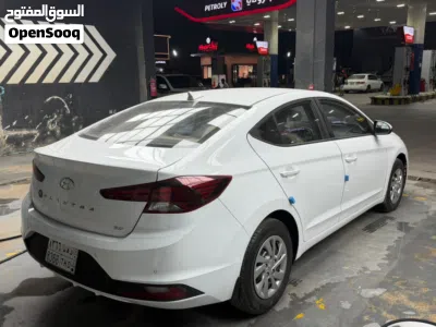 هيونداي النترا Standard 2
