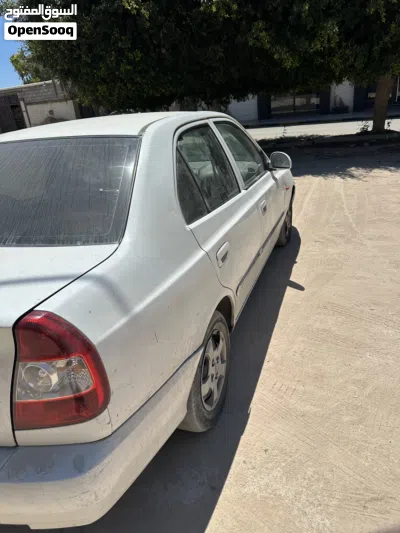 Hyundai Verna SX 3