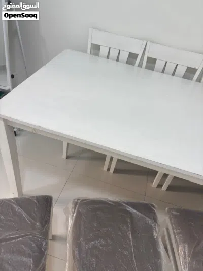 طاولة طعام لبيع شبه جديده 4