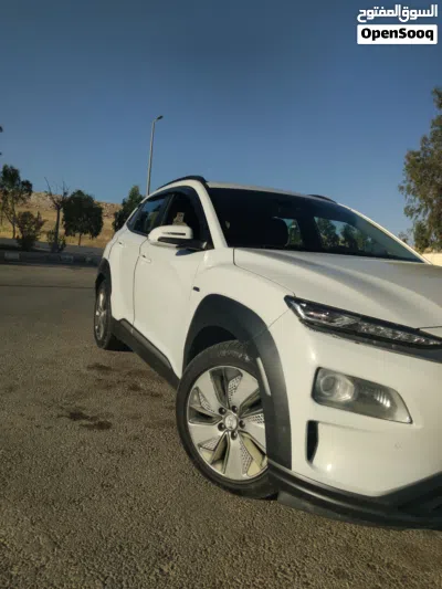 Hyundai Kona Premium 3