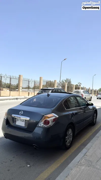 نيسان التيما SL 4