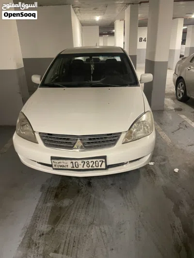 Mitsubishi Lancer GLX 3