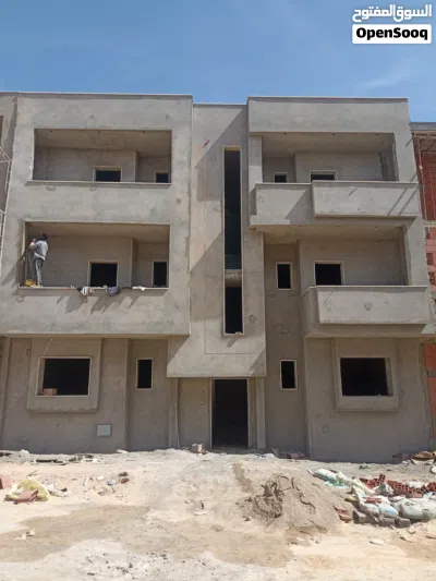 شقق نص تشطيب تشطيب جديد تلات طوابق زوز ديار مربوعه زوز حمامات صاله كوجينه شارع واسع 14متر 3