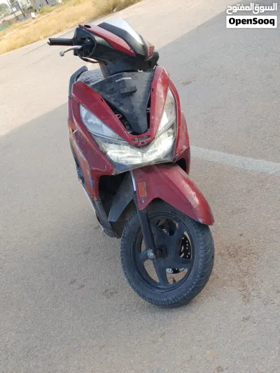Honda CRF125F 4