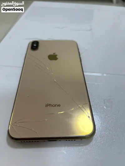 ايفون xs ماكس ذاكرة 256 استخدام نظيف 3