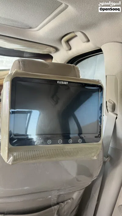 للبيع طقم شاشه شبه جديده وعليهن حماية بلاستك حماية شاشه من لخدرش مع كامل ملحقاتهن 2