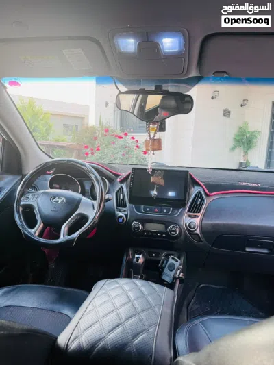 Hyundai Tucson Limited 3