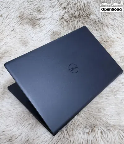 Dell touchscreen laptop i5-11th 4gb iris xe graphics 15.6inches FHD display 8gb ddr4 Ram 256gb ssd 2