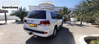 تويوتا لاند كروزر GX 4