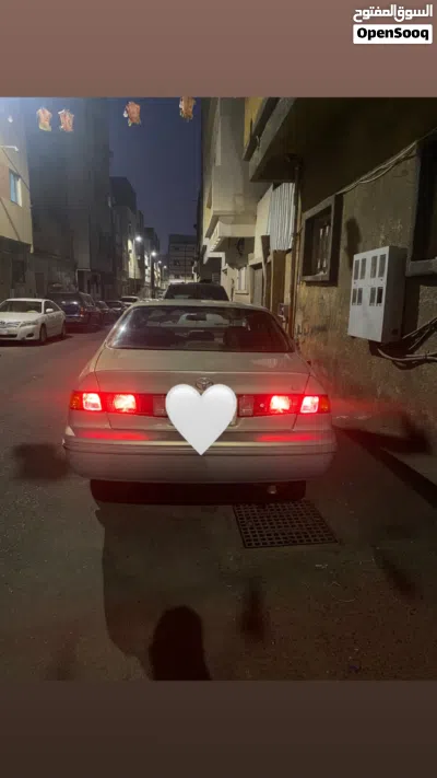 تويوتا كامري GLE 2
