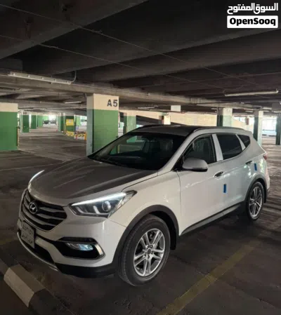 Hyundai Santa Fe GLS Top 3