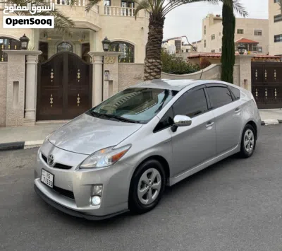 تويوتا بريوس Prius 3