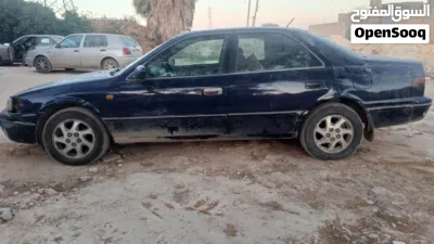 Toyota Camry Standard 3