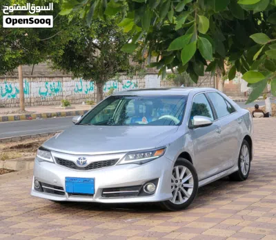 تويوتا كامري XLE 3