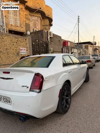كرايسلر 300 300S V6 4