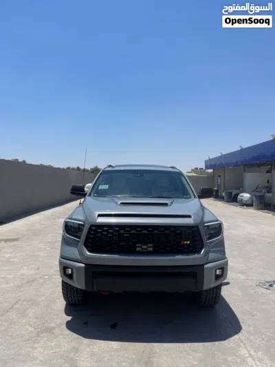 Toyota Tundra SR5 2