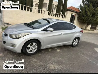 هيونداي افانتي Limited 2