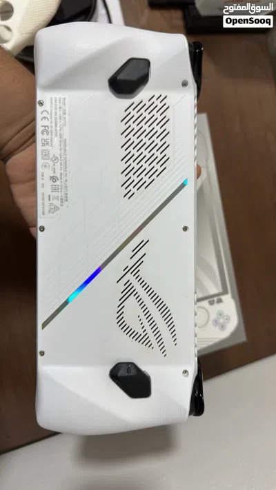 Rog ally Z1 4