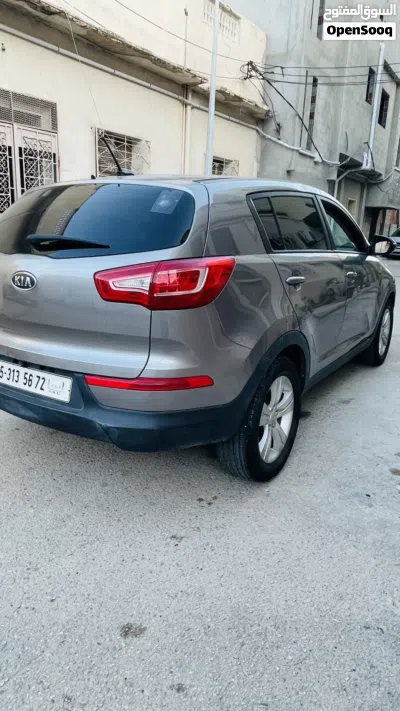 Kia Sportage EX 3