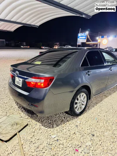 Toyota Camry LE 4