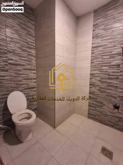 undefined 4