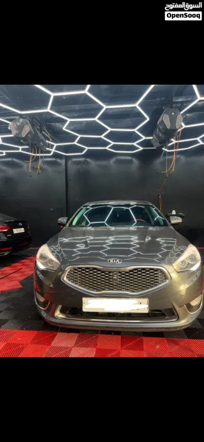 Kia Cadenza Standard 4