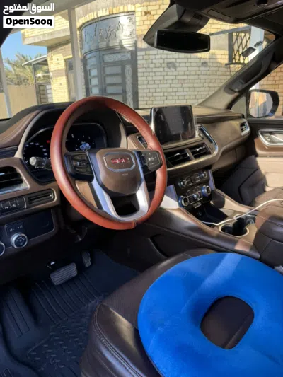GMC Yukon SLE 2