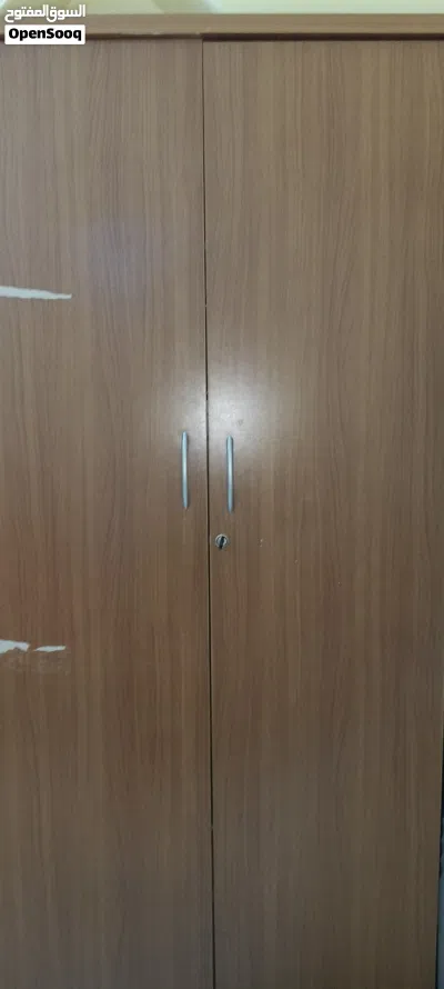 urgent sale wardrobe new condition 2
