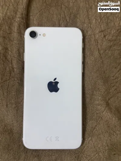 iPhone SE 20 22 2