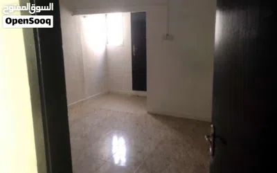 فرصة ذهبية...بناية للبيع في وسط روي قرب اللولو هايبر ماركت في شارع سوق روي 2
