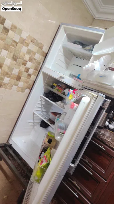 ثلاجه ما شاء الله عنها تفريز هوائي وممتازه ومقفوله 4