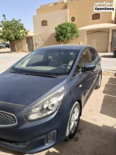Kia Carens Standard 4