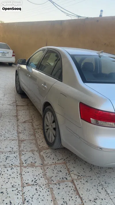 Hyundai Sonata Standard 3