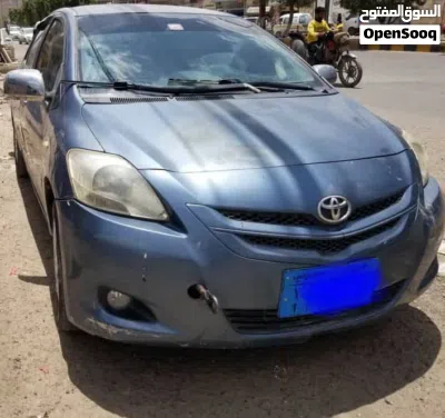 Toyota Yaris E 3