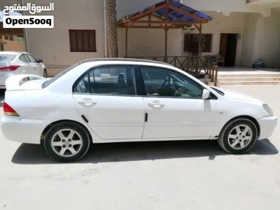ميتسوبيشي لانسر GL 4