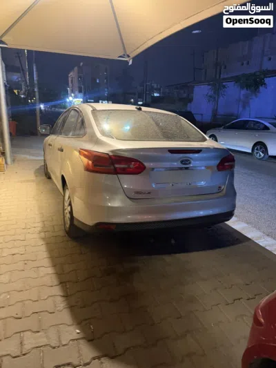فورد فوكس Standard 2
