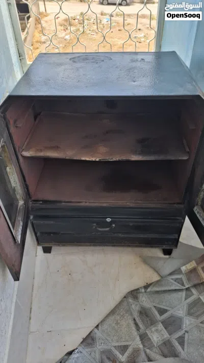 فرن الغاز بحاله ممتازه 2
