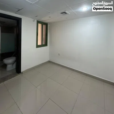 شقة سكنية للإيجار في المنقف 2