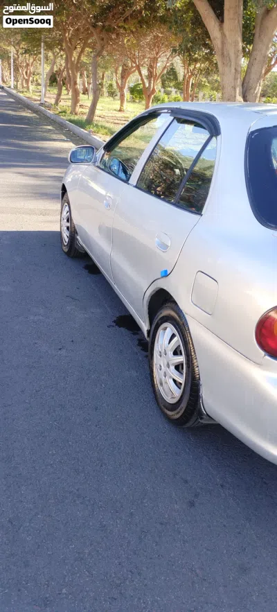 Hyundai Accent Standard 3