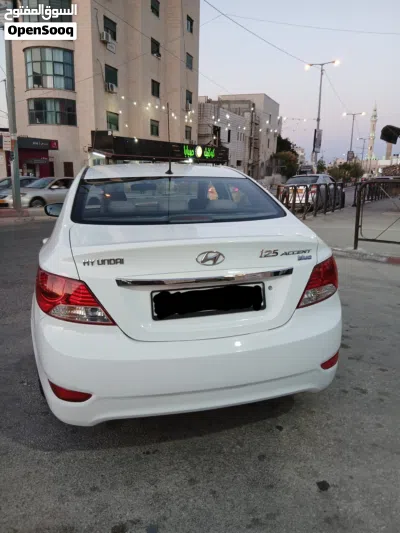 هيونداي اكسنت Standard 4