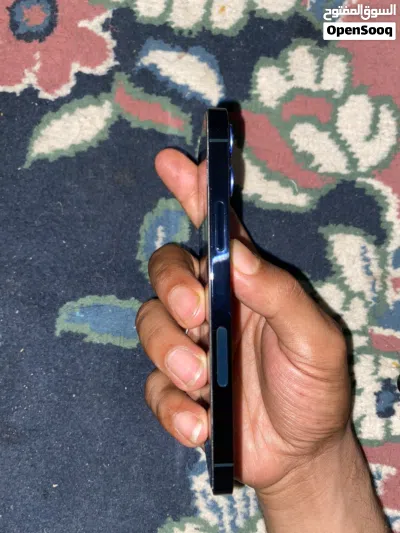 ايفون 12 برو 4