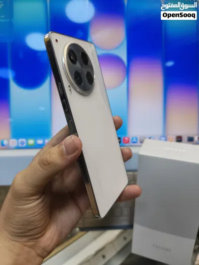 Tecno camon 30 5G 512 GB بحالة الوكاااله 4