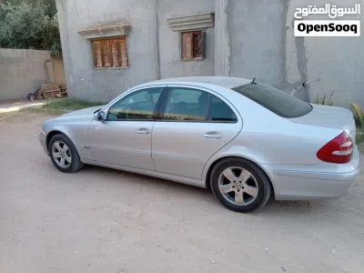 Mercedes Benz E-Class E 320 4
