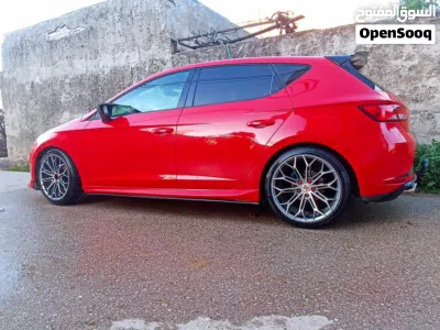 سيات ليون Standard 3