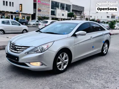 Hyundai Sonata Standard 3