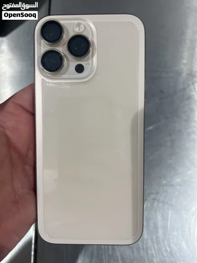 اللون الصحراوي IPHONE 16pro max 4