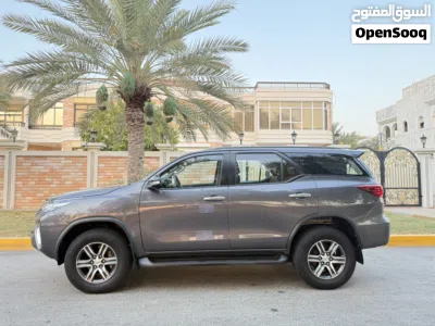 Toyota Fortuner GXR 3