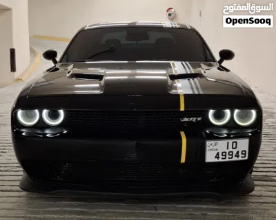 Dodge Challenger SXT Plus 2