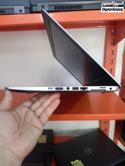 حجم الشاشة كبير 15.6 . hp .المعالج كور اي 5 الجيل 6 الهارد 256 ssd الرام 8 3